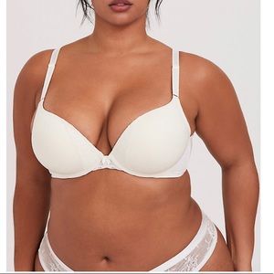 IVORY 360° BACK SMOOTHING™ PUSH-UP PLUNGE BRA